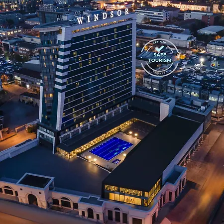 فندق ومركز مؤتمرات ويندسور إسطنبول 5*