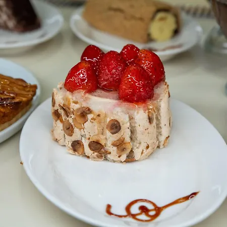 ومركز مؤتمرات ويندسور إسطنبول 5* اسطنبول