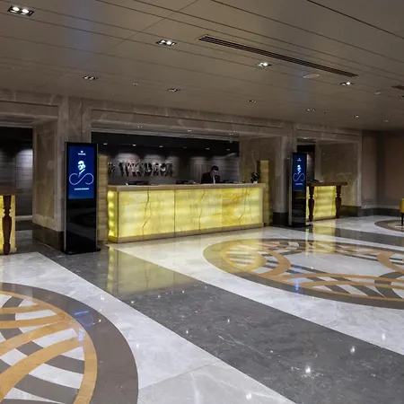 ومركز مؤتمرات ويندسور إسطنبول 5* اسطنبول