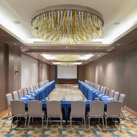 Ξενοδοχείο Windsor & Convention Center