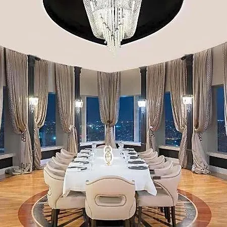酒店 Windsor & Convention Center 5*