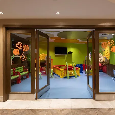 Windsor & Convention Center