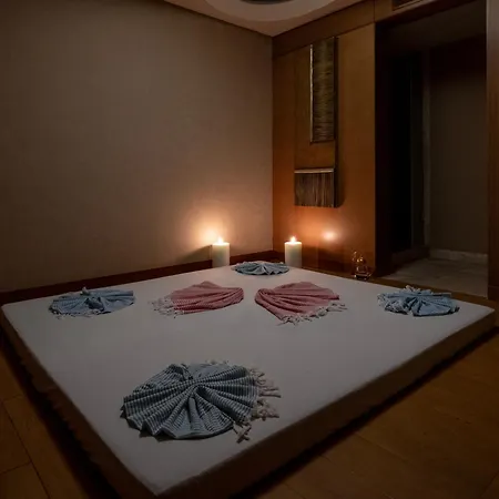 Windsor & Convention Center Hotel