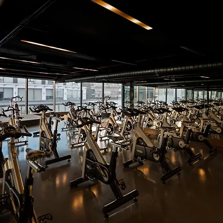 호텔 Windsor & Convention Center