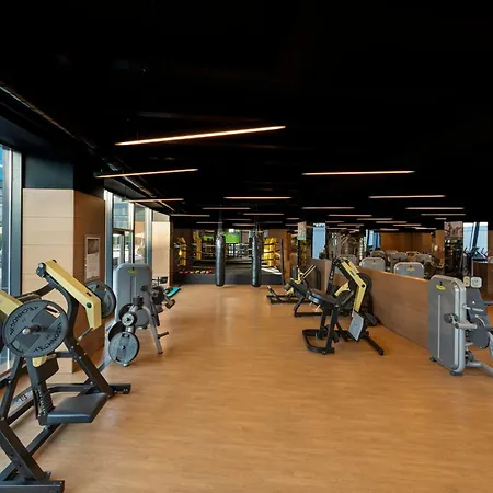 Windsor & Convention Center מלון 5*