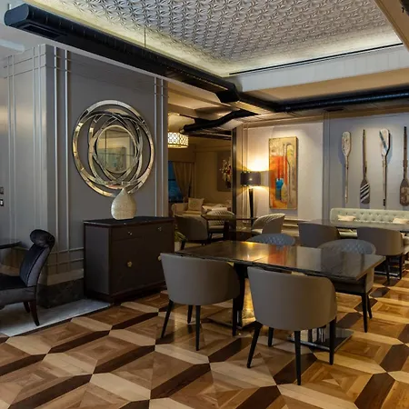 Windsor Hotel&convention Center 5*